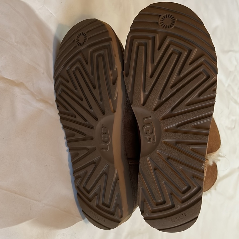 UGG boots - Picture 5 of 7
